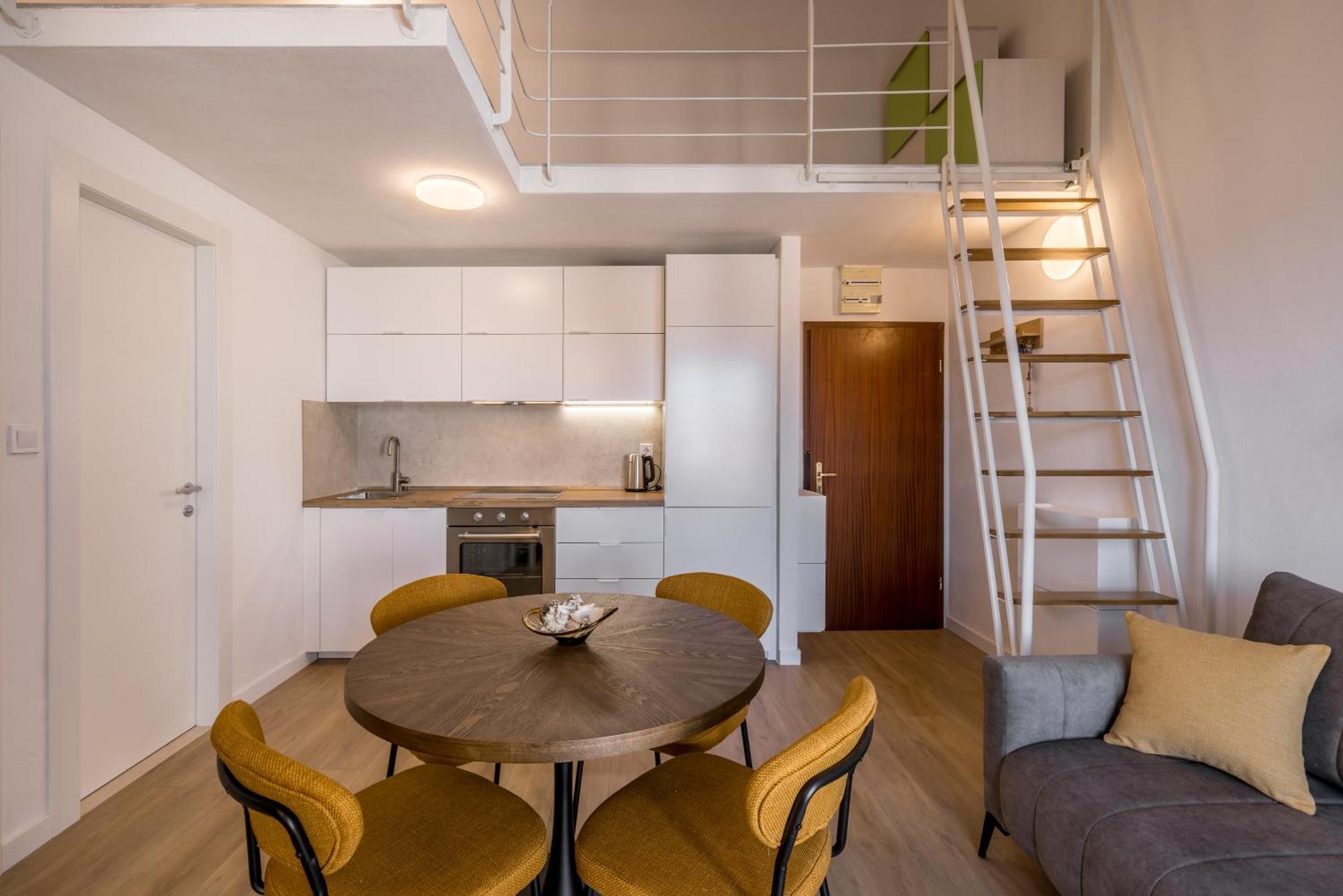 Bolotel Family & Studio Stay Ngoại thất bức ảnh